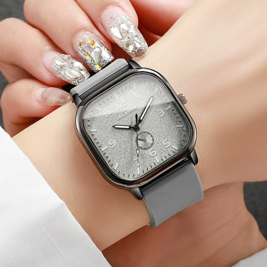 Fashion Square Women's Watch Casual Silicone Strap Quartz Watches Sports Wristwatch For Men Women Students(Without Box)