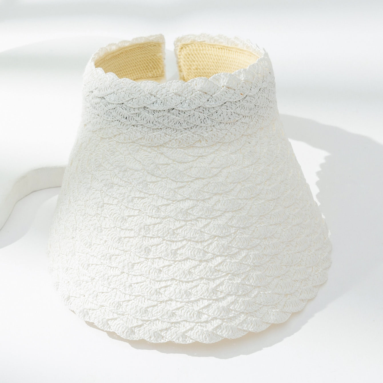 Chapeau de Paille Solaire – Élégance &amp; Protection pour vos Sorties Printemps-Été