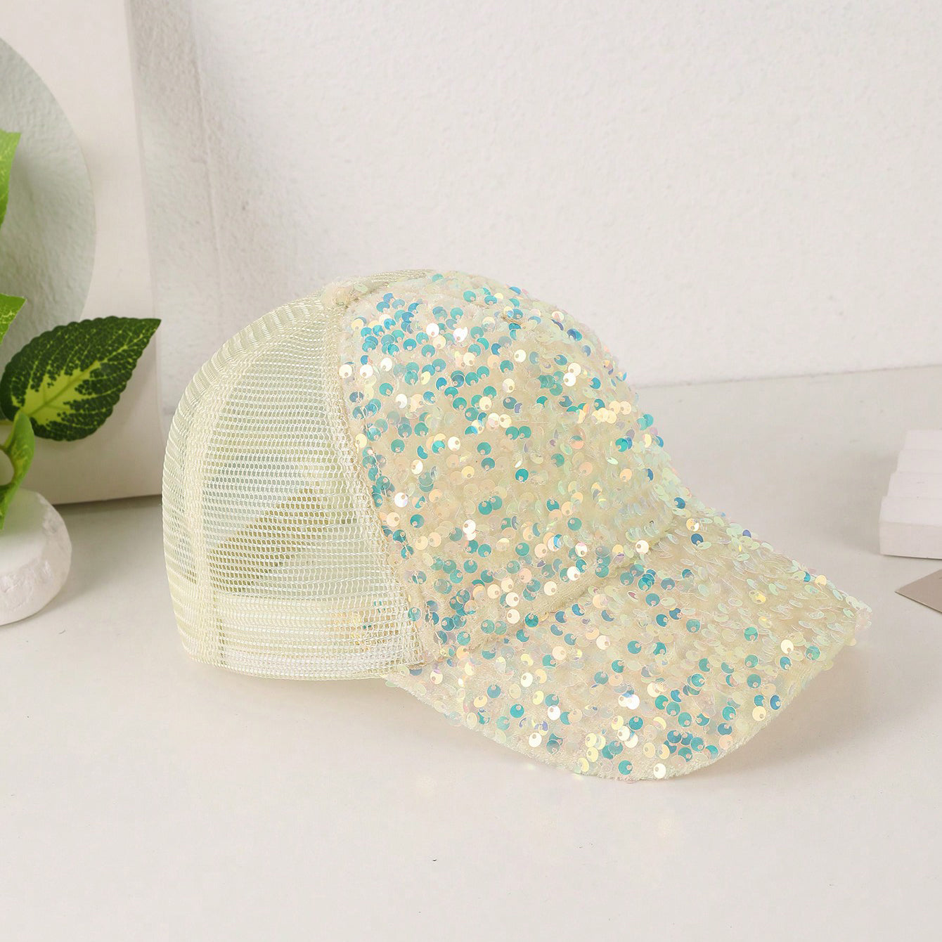 Accessoire de Mode Tissé – Collection "Trendy City"