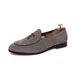 Mocassins Slip-On en Daim avec Détails Pompons