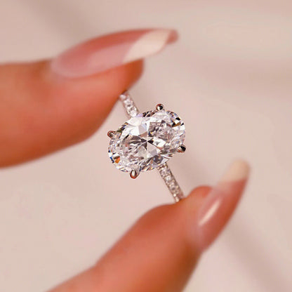 Luxury Oval Cut Solitaire Engagement Ring, Sparkling Cubic Zirconia Wedding Band For Bridal