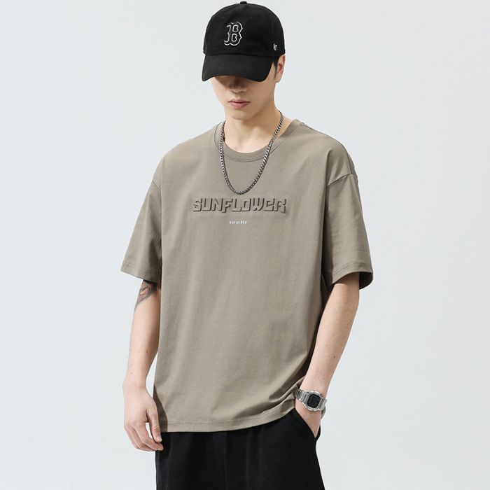 T-shirt à manches longues pour homme de style haut de gamme américain avec broderie lettrage.