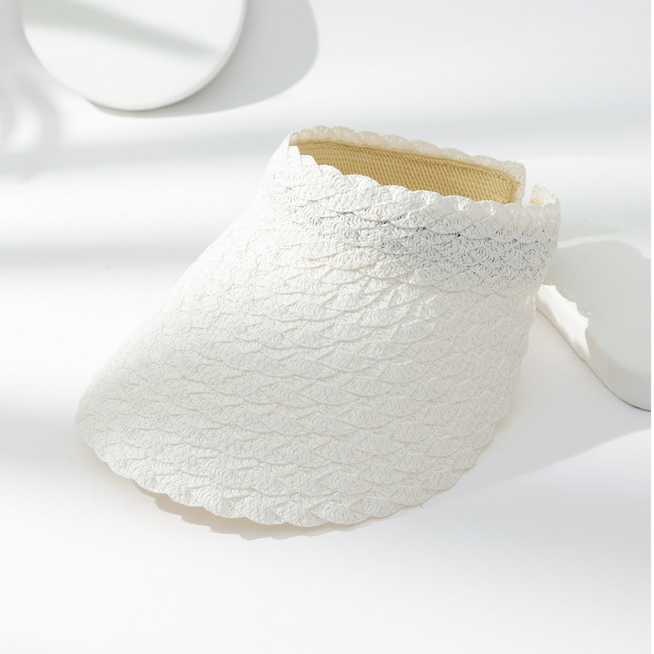 Chapeau de Paille Solaire – Élégance &amp; Protection pour vos Sorties Printemps-Été