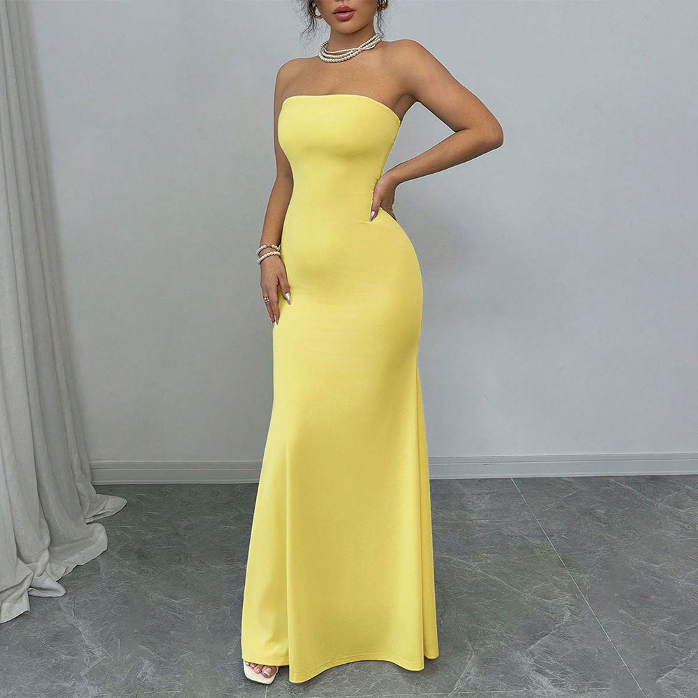 Robe bandage bustier dos nu tendance et moulante