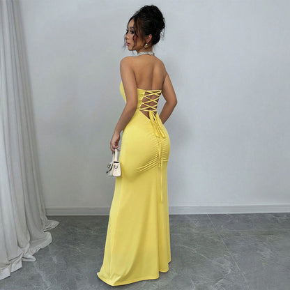 Robe bandage bustier dos nu tendance et moulante