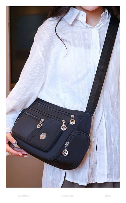Sac à Bandoulière Polyvalent en Nylon – Confort &amp; Résistance