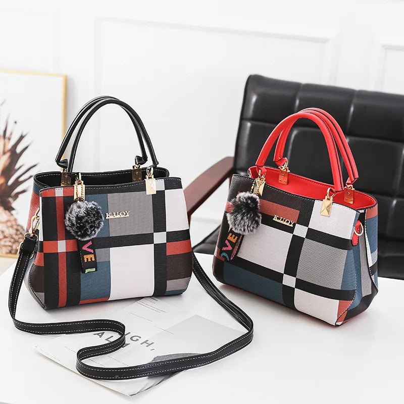 Sac Satchel Yogodlns – Élégance &amp; Détails en Fourrure