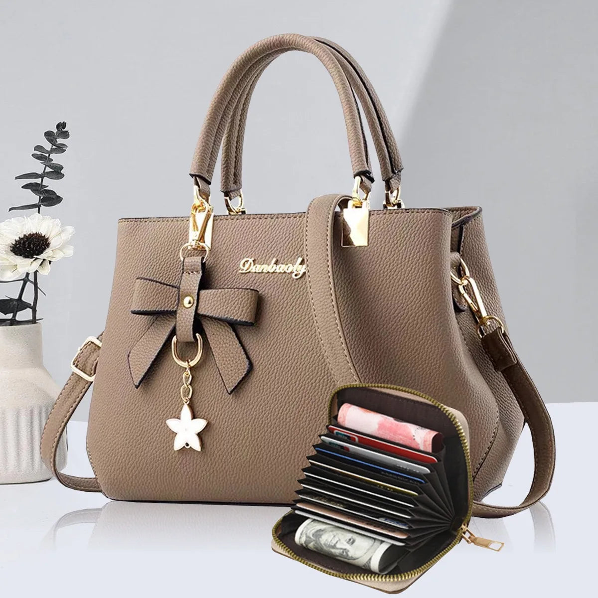 "Shell" Shoulder & Crossbody Bag – Chic & Functional Korean Design