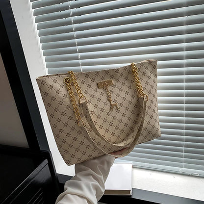 Versatile Casual Tote Bag – An Everyday Must-Have