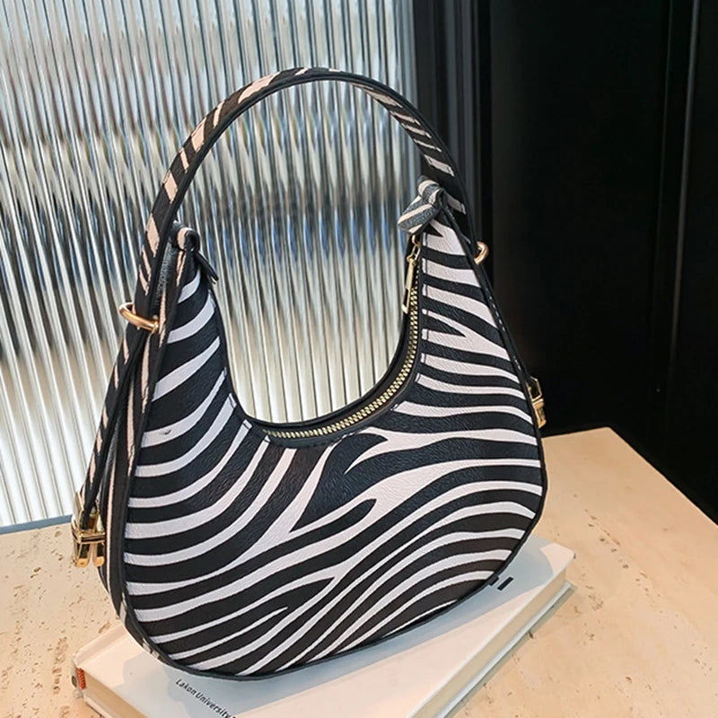 Yogodlns Hobo Bag - Trendy Animal Print