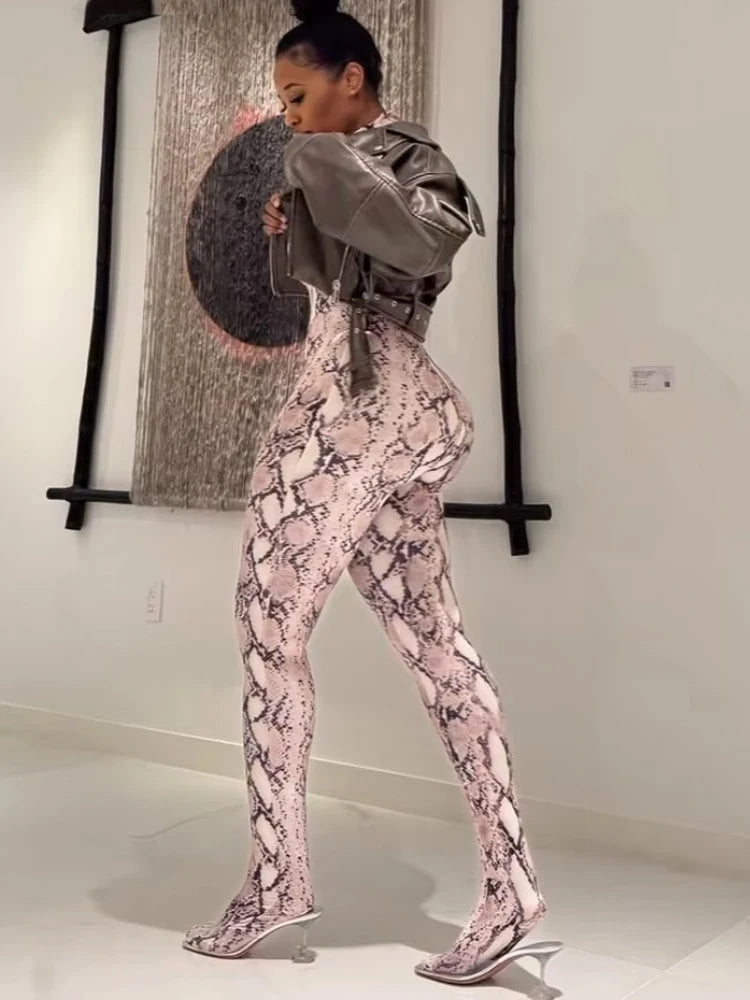 Combinaison Slim "Serpentine" Patchwork – Édition Clubwear par WEIRD PUSS