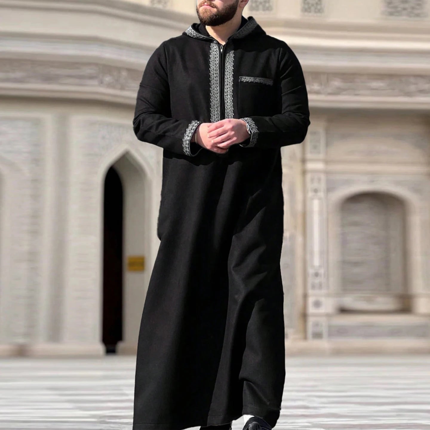 Muslim men's thobe long sleeves embroidered stand-up loose casual Saudi Arabia Islamic men's Abaya parties traditional clothing