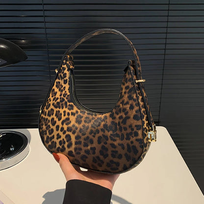Yogodlns Hobo Bag - Trendy Animal Print