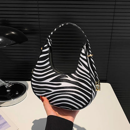 Yogodlns Hobo Bag - Trendy Animal Print