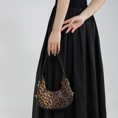 Yogodlns Hobo Bag - Trendy Animal Print