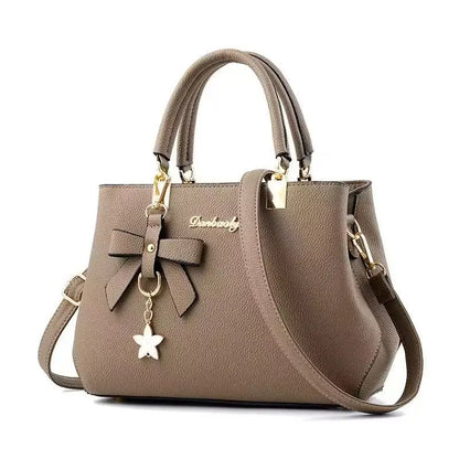 "Shell" Shoulder & Crossbody Bag – Chic & Functional Korean Design