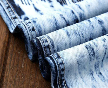 Jean Coupe Droite "Moto &amp; Biker" Patchwork – Style High Street, Broderies &amp; Denim Rigide