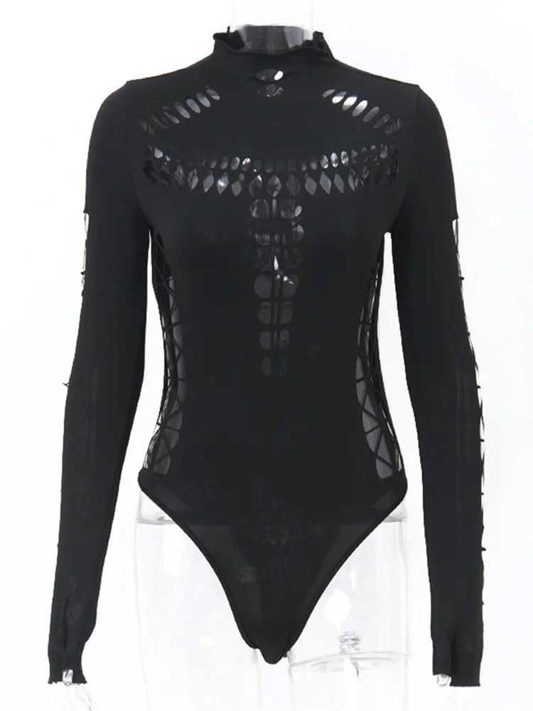 Body femme ajouré avec laçage croisé et manches longues, coupe moulante sexy, tenue de soirée ou club, style streetwear Y2K.