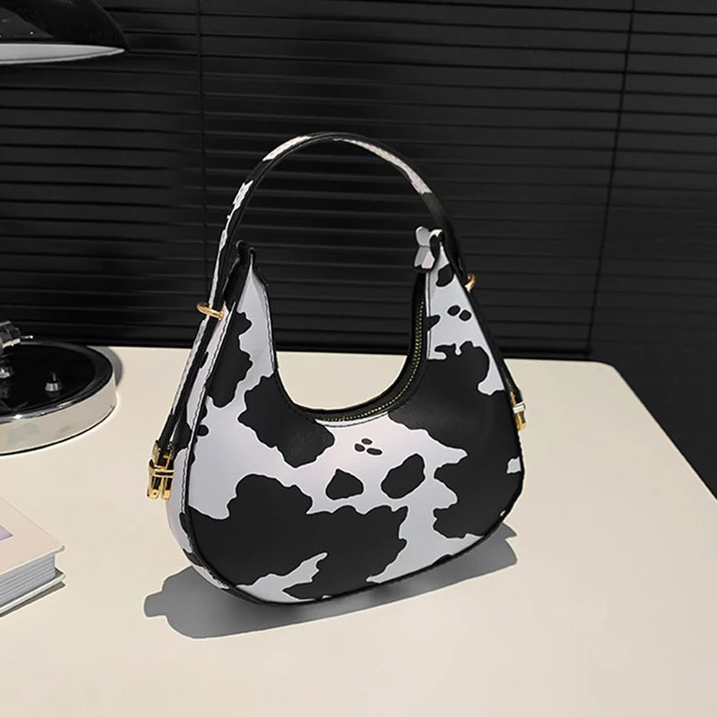 Yogodlns Hobo Bag - Trendy Animal Print