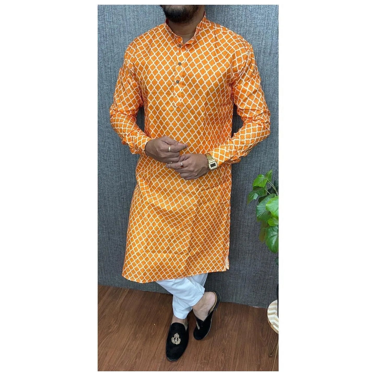 Vardha Regular Fit Kurta Mandarin Collar Long Suitable All Occasions Such Wedding Hari Raya Aidilfitri Prayer Wear Man
