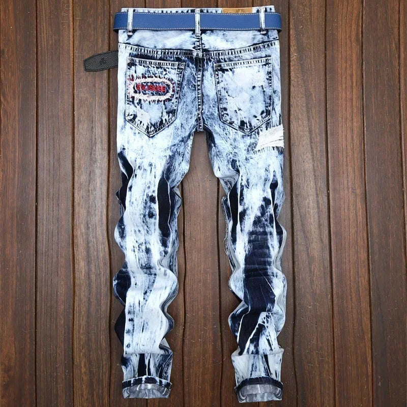 Jean Coupe Droite "Moto &amp; Biker" Patchwork – Style High Street, Broderies &amp; Denim Rigide