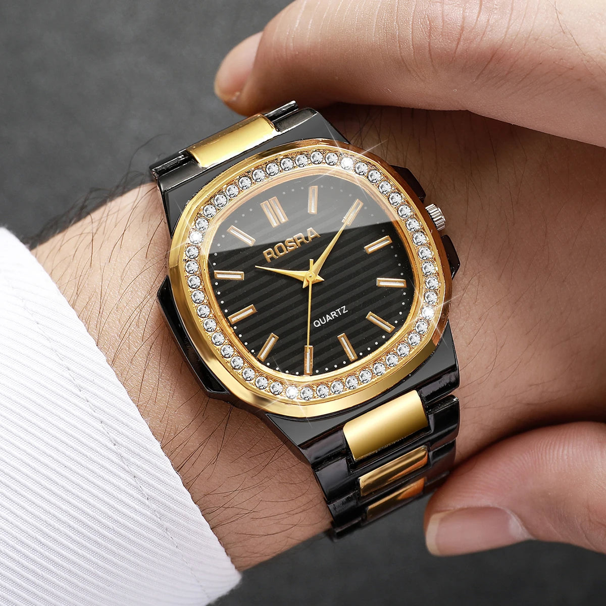 Luxury Rhinestone Men Business Watches Fashion Square Dial Steel Band Male's Quartz Wristwatch Reloj Hombre（Without Box）
