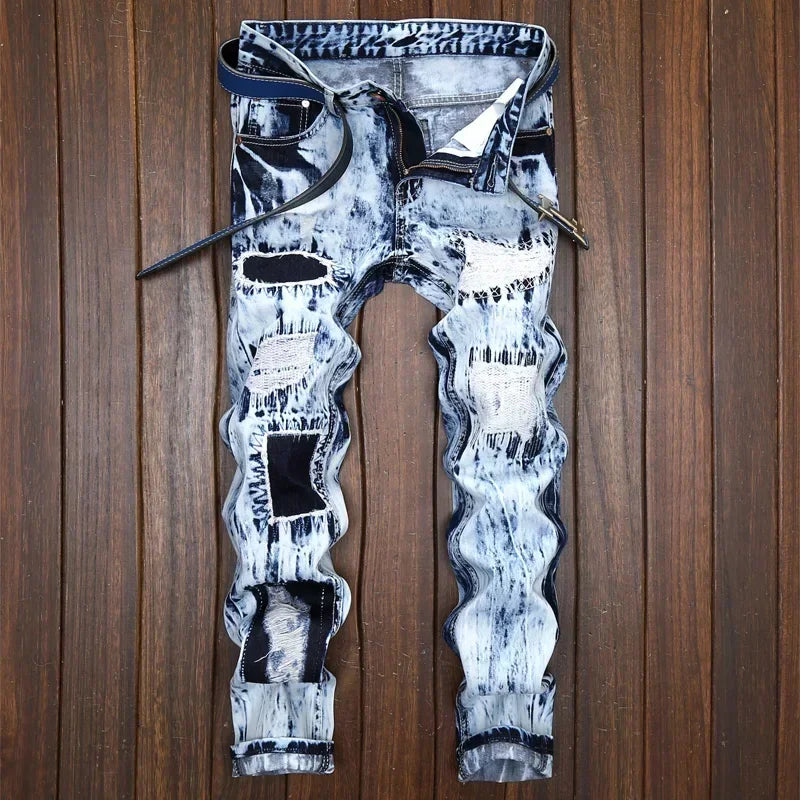 Jean Coupe Droite "Moto &amp; Biker" Patchwork – Style High Street, Broderies &amp; Denim Rigide