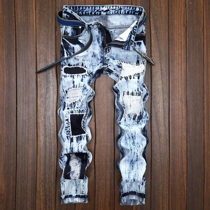 Jean Coupe Droite "Moto &amp; Biker" Patchwork – Style High Street, Broderies &amp; Denim Rigide