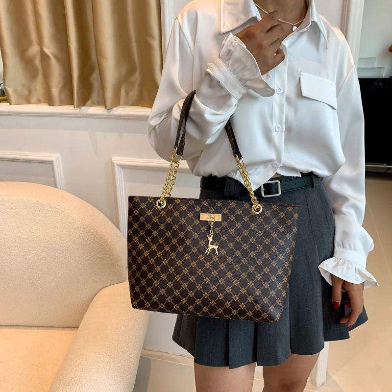 Versatile Casual Tote Bag – An Everyday Must-Have