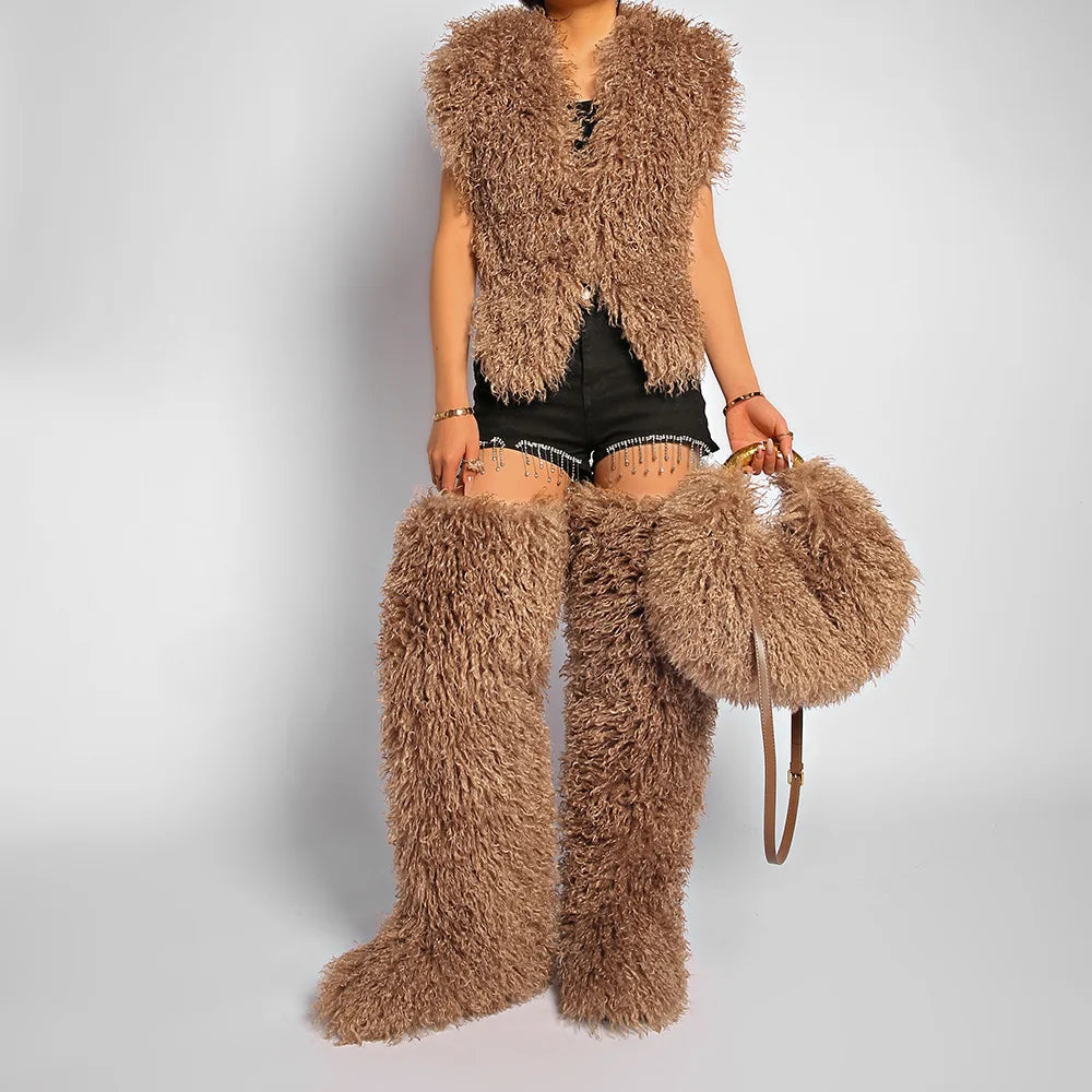 Cabas en Fausse Fourrure – Style Tendance Y2K