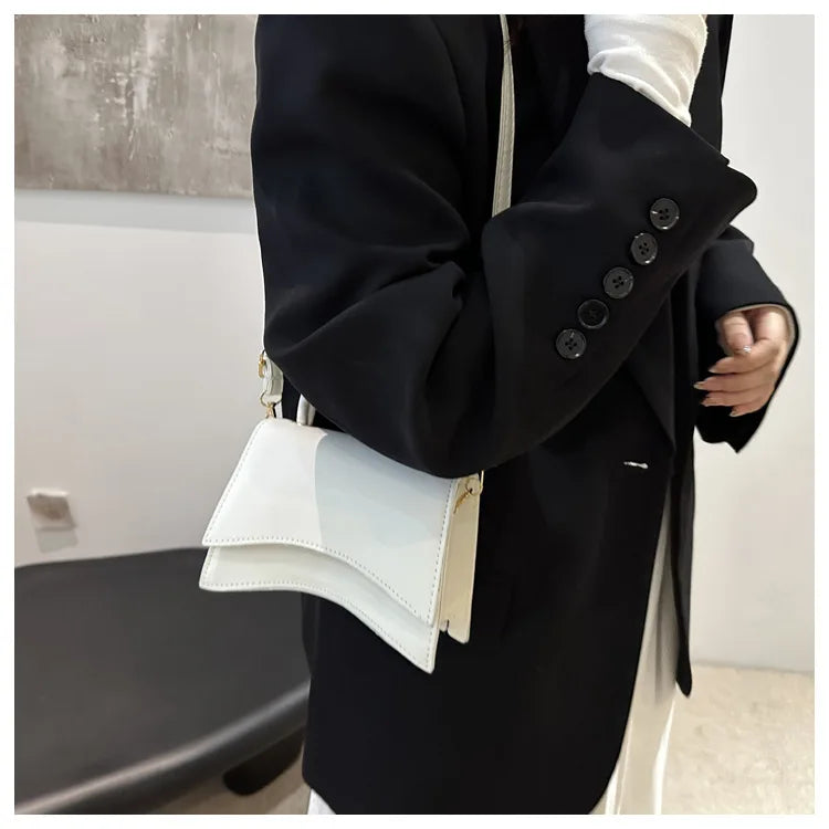 Versatile Casual Tote Bag – An Everyday Essential