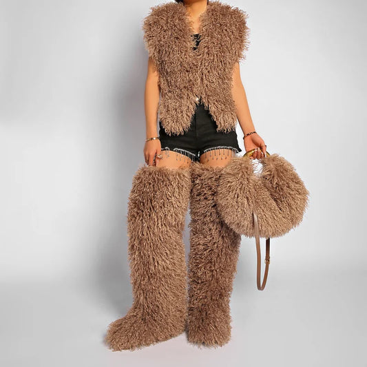 Cabas en Fausse Fourrure – Style Tendance Y2K