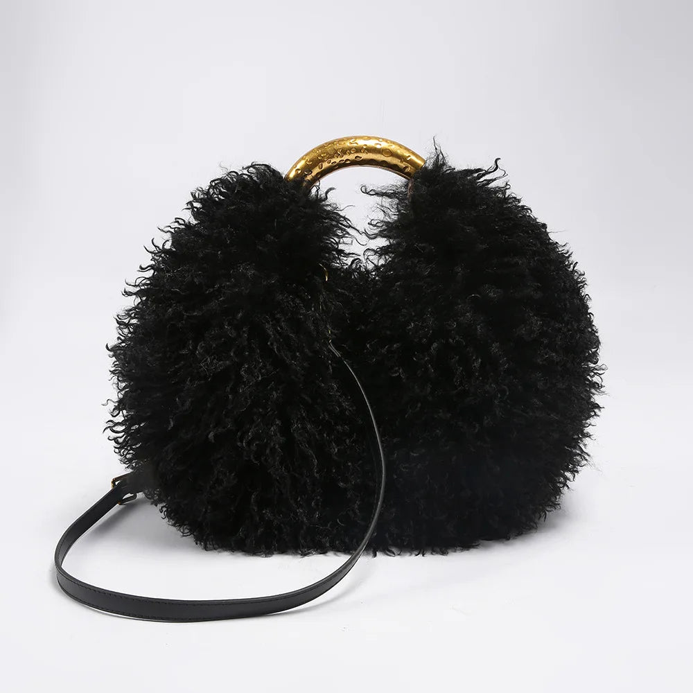 Cabas en Fausse Fourrure – Style Tendance Y2K