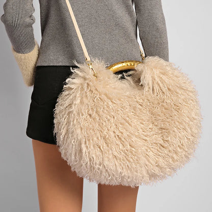 Cabas en Fausse Fourrure – Style Tendance Y2K