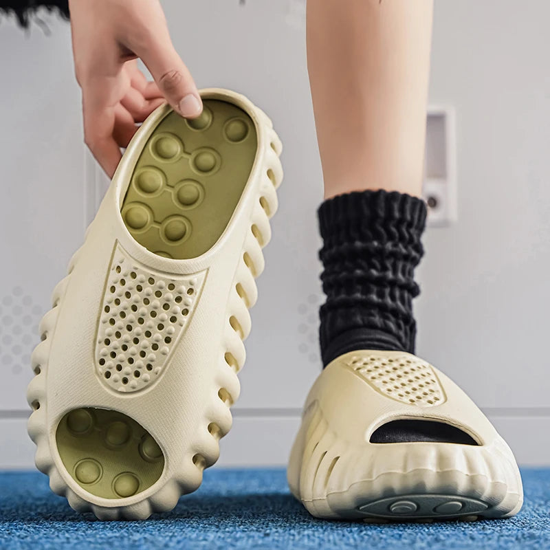 Spring Summer New Men's Massage Slippers Indoor Outdoor Sandals Beach Men Casual Shoes Comfortable Slides Male Home Slippers
