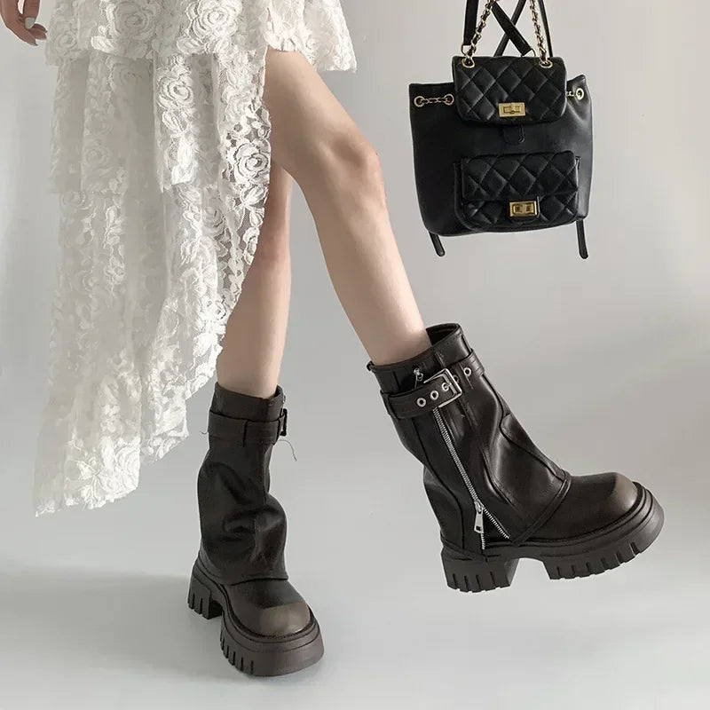 Bottes d'Hiver Mi-Mollet "Sexy Chain" LEDP – Chaleur, Hauteur &amp; Style Gothique Chic