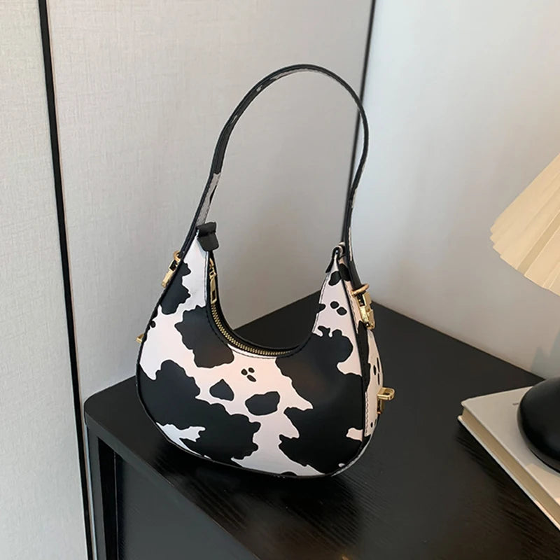 Yogodlns Hobo Bag - Trendy Animal Print