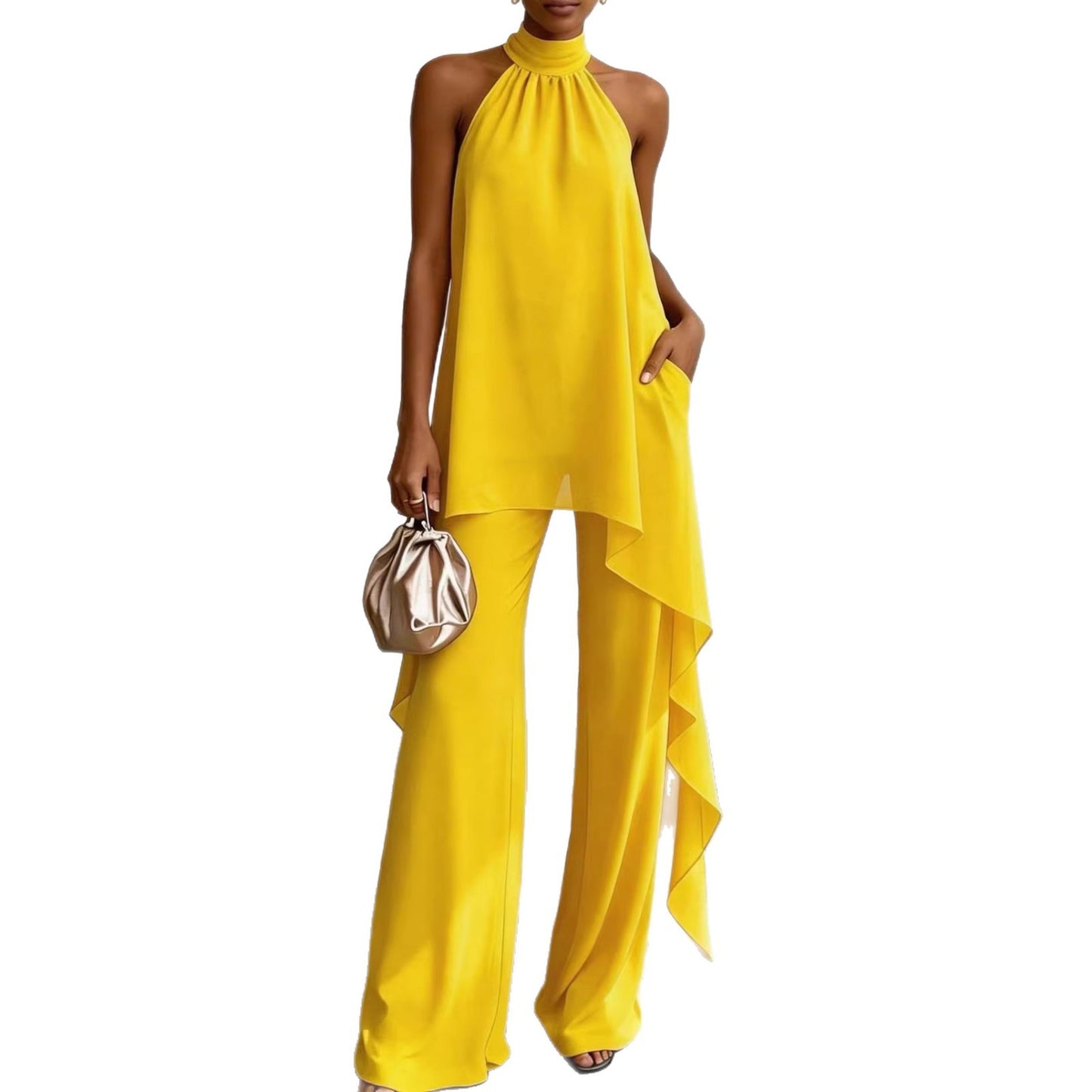 Ensemble deux pièces pour femme : haut asymétrique dos nu sans manches et pantalon assorti.