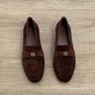 Mocassins rétro pour femme de style français avec motif camélia.