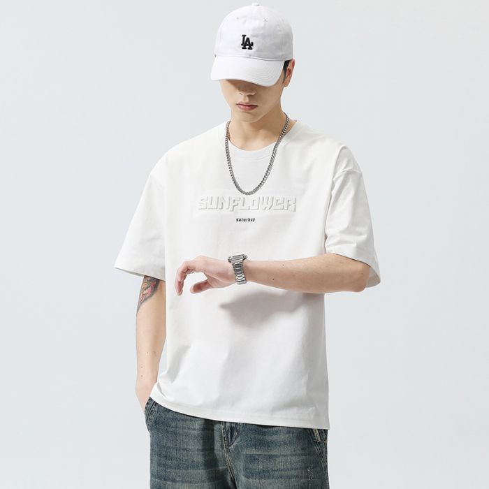 T-shirt à manches longues pour homme de style haut de gamme américain avec broderie lettrage.